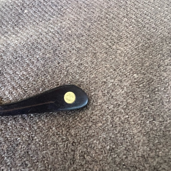 Authentic Chanel Sun Glasses Brown Pre-Own - Picture 10 of 10